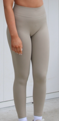 Khaki Kisses – V Shape Leggings